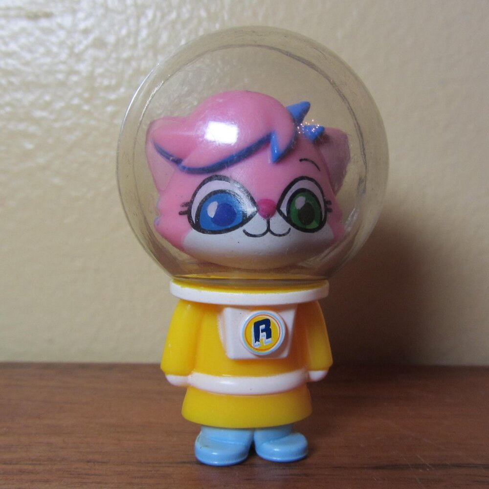 5 for $15 - Ryan’s World Mini figure galaxy explorer alpha lexa (W5239)